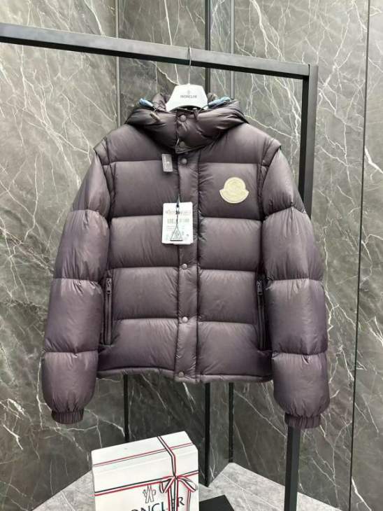 Picture of Moncler Down Jackets _SKUMonclersz1-58qx5036784